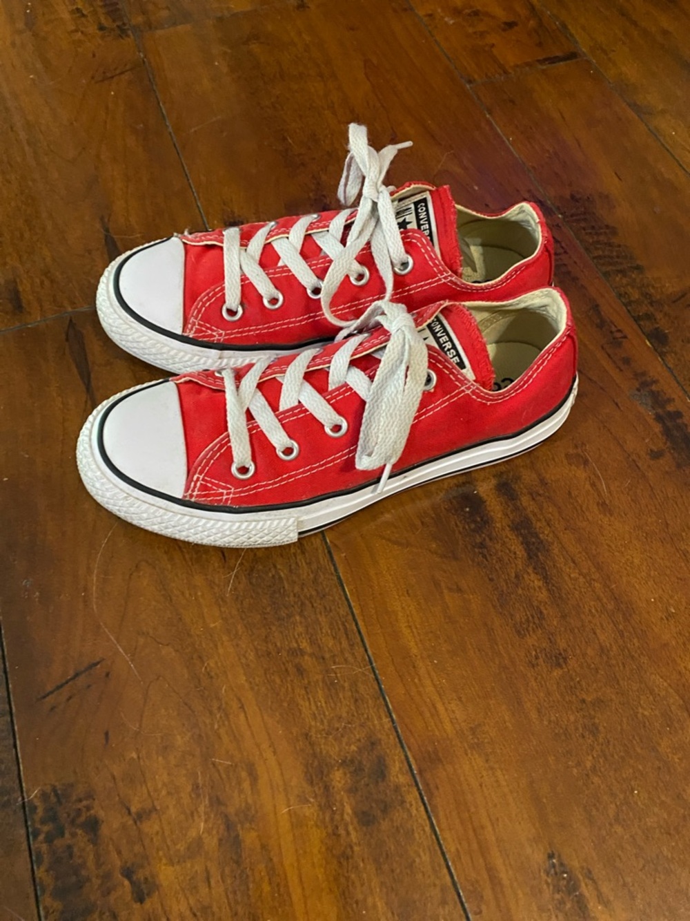 Converse Red and White Low Top Sneakers youth size 1 - Picture 2 of 7